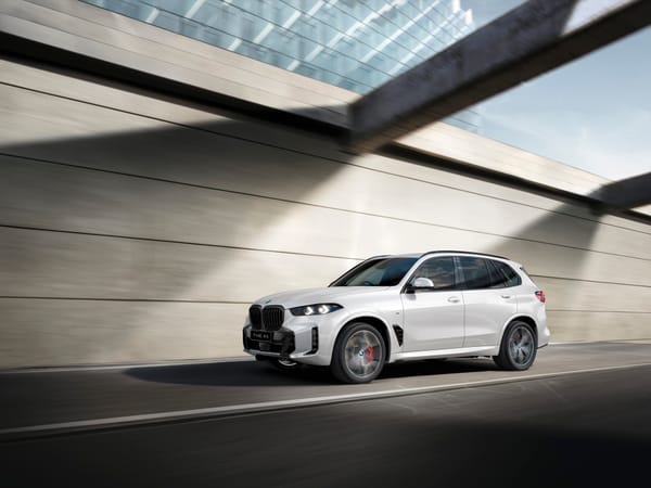 BMW India launches the updated BMW X5